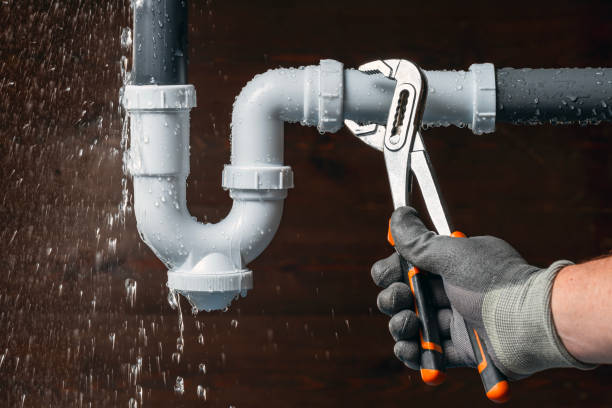 Professional Drain Cleaning technician working in Byhalia, MS